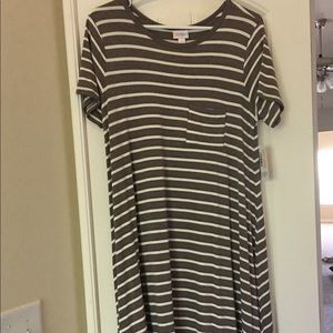 Lularoe Carly